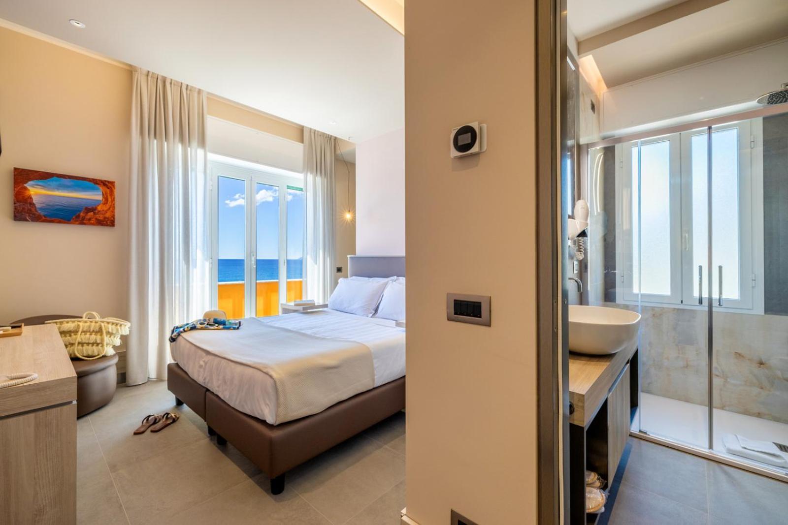Hotel Albatros Вариготти Экстерьер фото