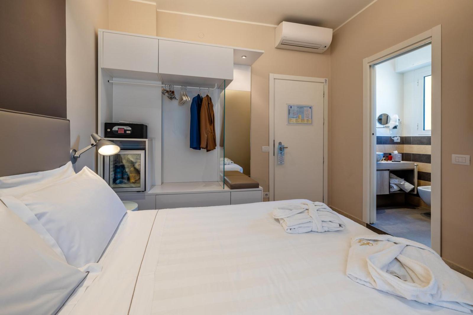 Hotel Albatros Вариготти Экстерьер фото
